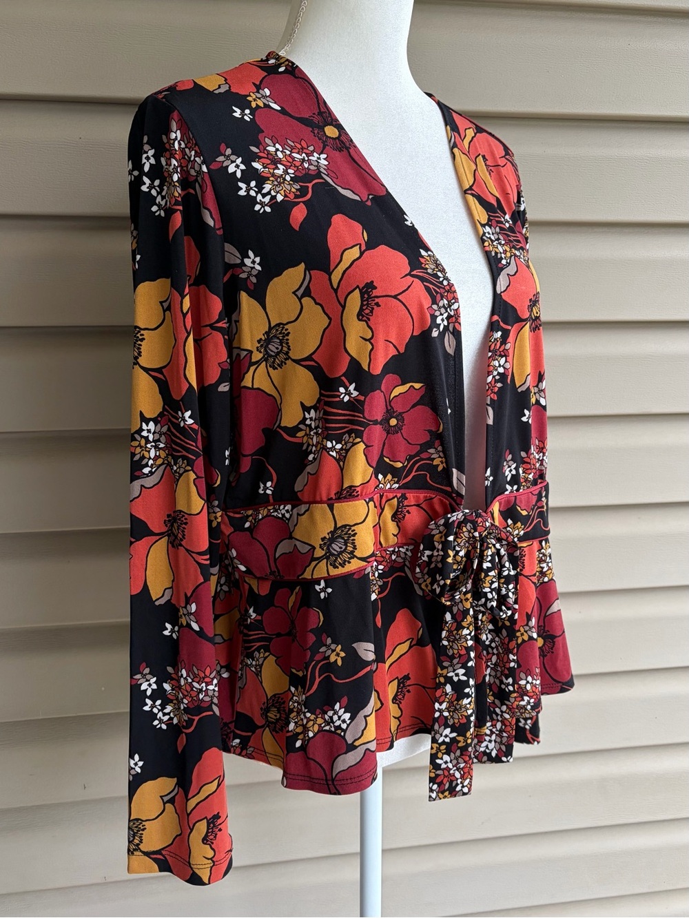 •Susan Graver• Floral Tie Front Peplum Cardigan Jacket - Size Large - Picture 4 of 8